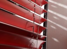 External Venetian Curved 80mm Red Slat Profile